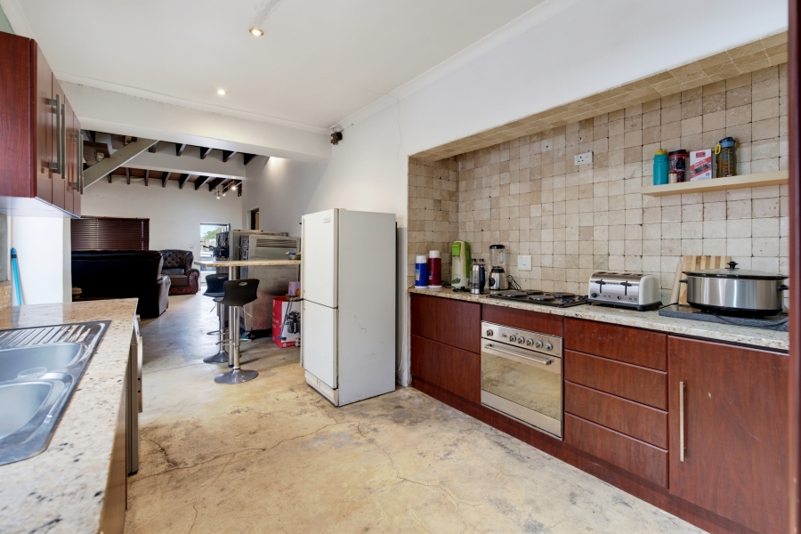 3 Bedroom Property for Sale in Zonnebloem Western Cape